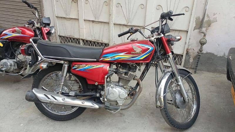 Honda cg 125 first owner perfect condition 1