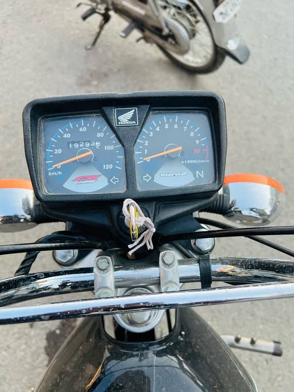 Honda cg 125 2020 black edition 7