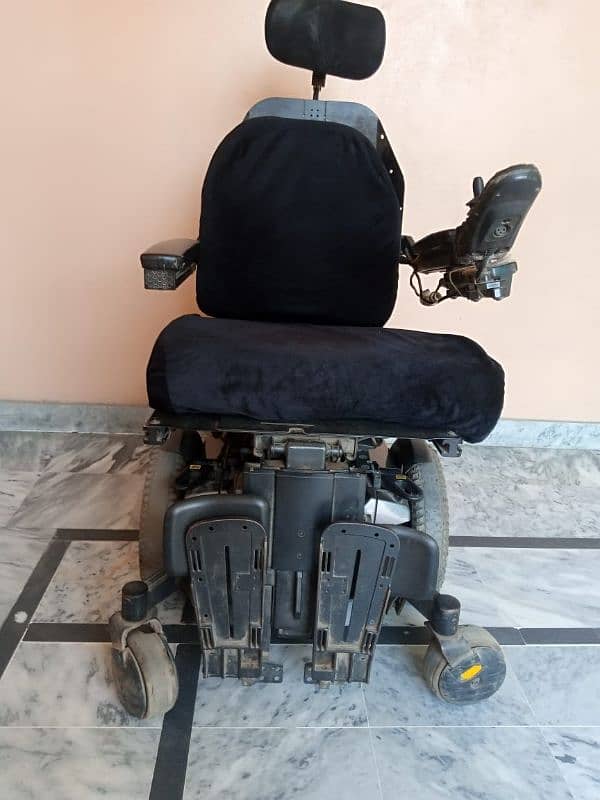 Quantum Electric wheelchair 3