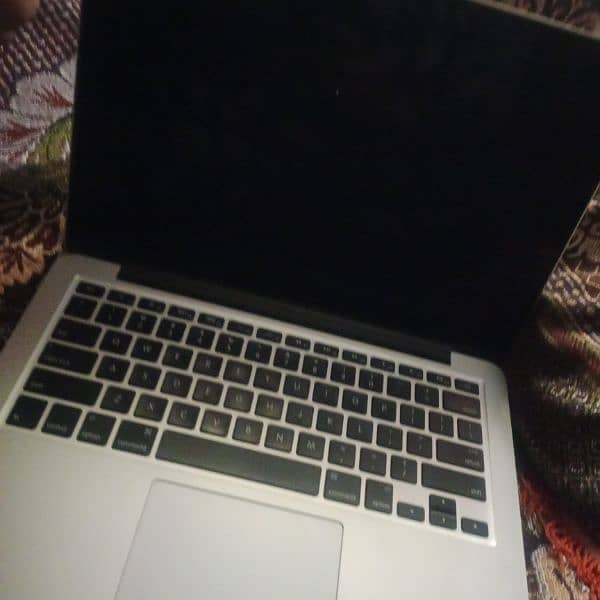 Mac book pro 1