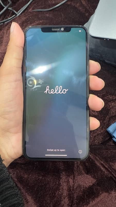 iphone 11'pro max non pta 64gb 2