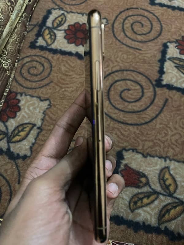 iphone xs/xs 256gb non pta 1