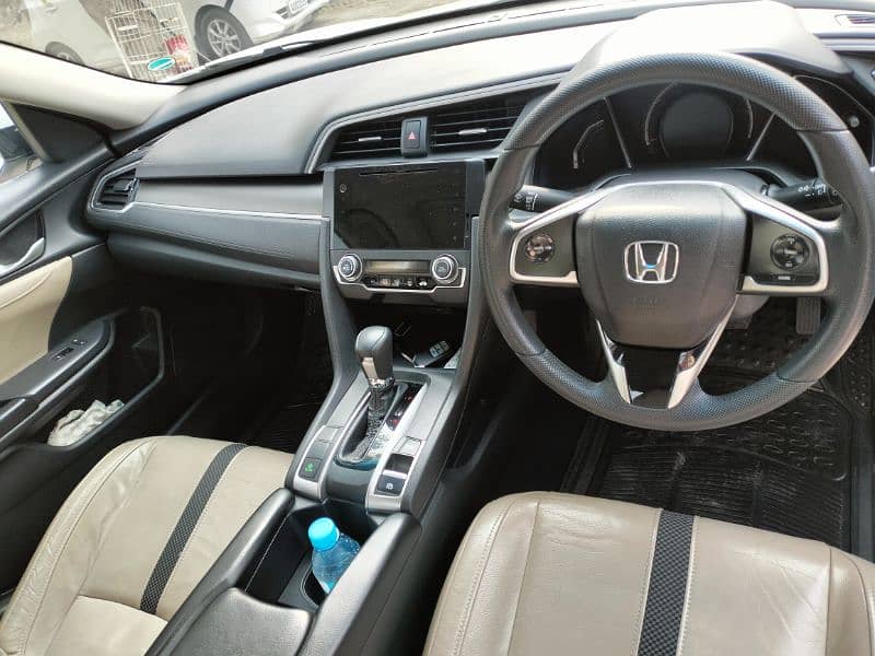 Honda Civic VTi Oriel Prosmatec 2019 10