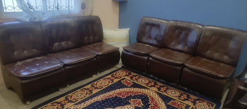 leather sofa and leather chair 2