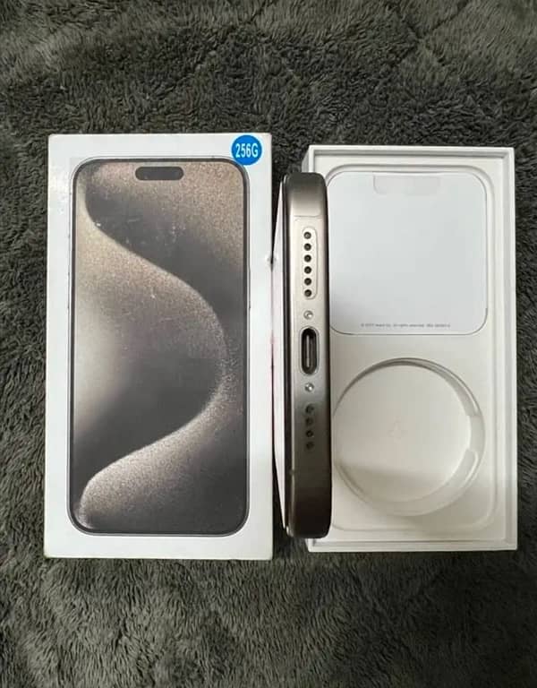 iPhone 15 pro max 256 GB Non Pta factory unlocked  natural titanium 1