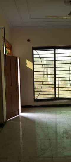 8 Marla upper portion house for rent 3 bed only electricity