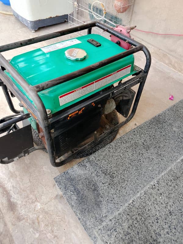 generator for sale in 8/10 condition. 1