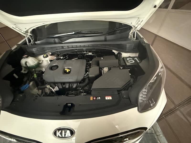 KIA Sportage 2021 fwd 3