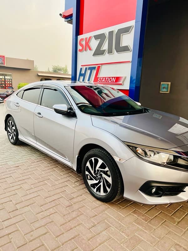 Honda Civic Oriel 2018 3