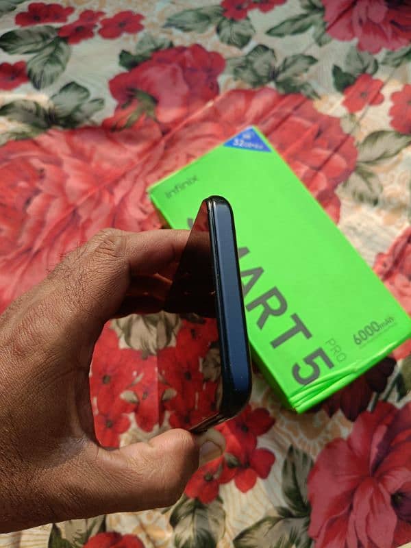 Infinix Smart 5 Pro 2GB Ram 32GB Rom 7