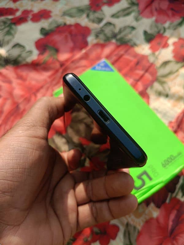 Infinix Smart 5 Pro 2GB Ram 32GB Rom 12