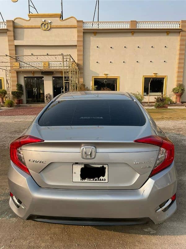 Honda Civic Oriel 2017 9