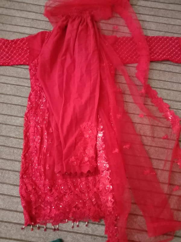 preloved dresses in good condition 10/10 1