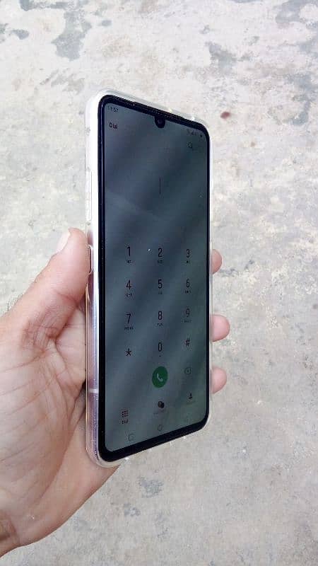 lg v60 thinq 5g All ok singal sim approve 4