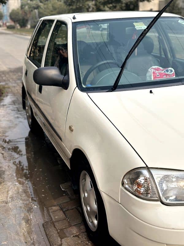 Suzuki Cultus 2011 7