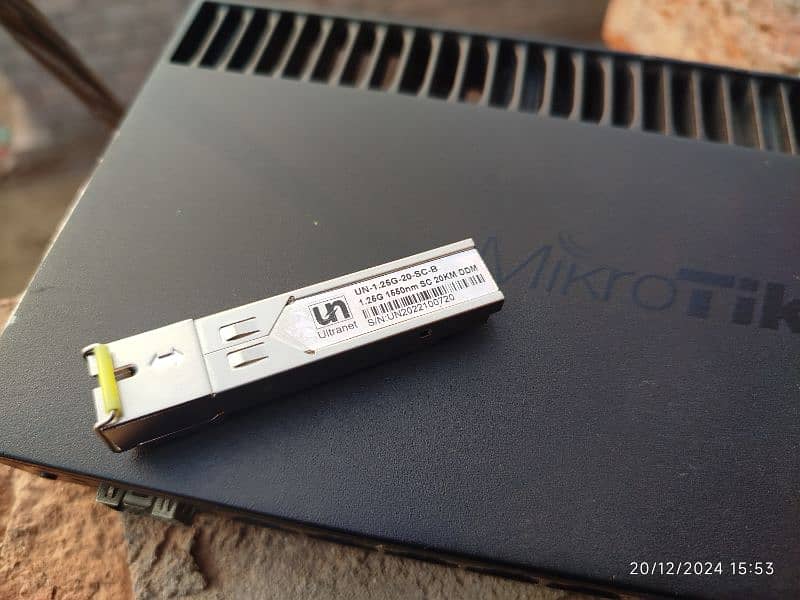 Mikrotik 4011 2