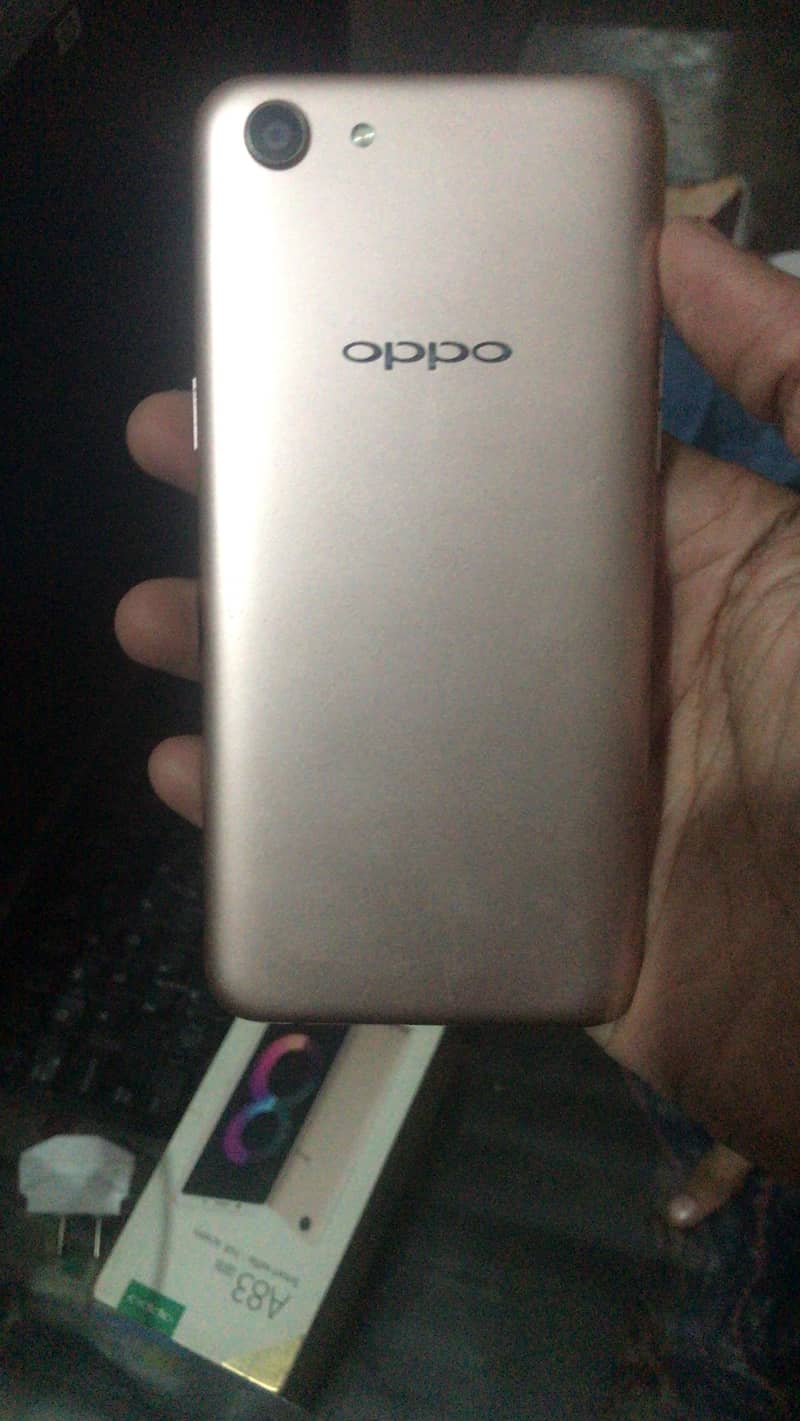 oppo a83 1