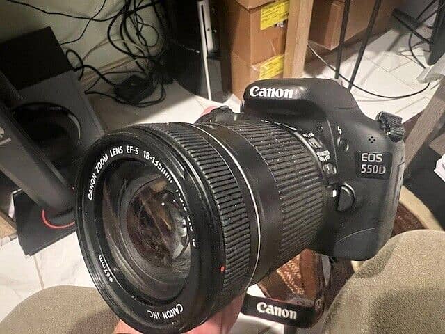 Canon 550D DSLR Camera 1