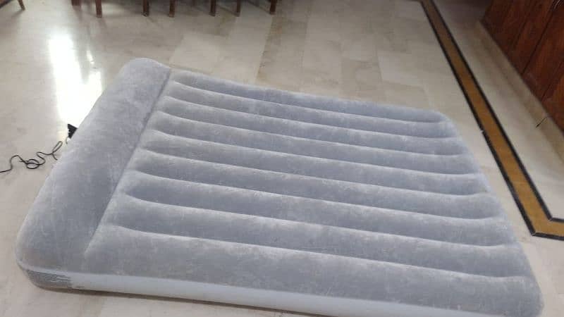 Electric Air mattress 1