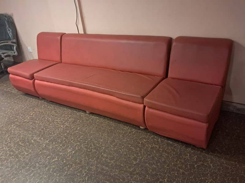 8 seater office sofa for sale in throwing price 1