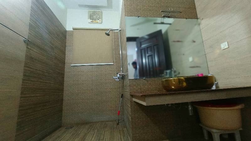 A Prime Location 1 Kanal Fully Basement House Has Landed On Market In DHA Phase 5 - Block K Of Lahore 12