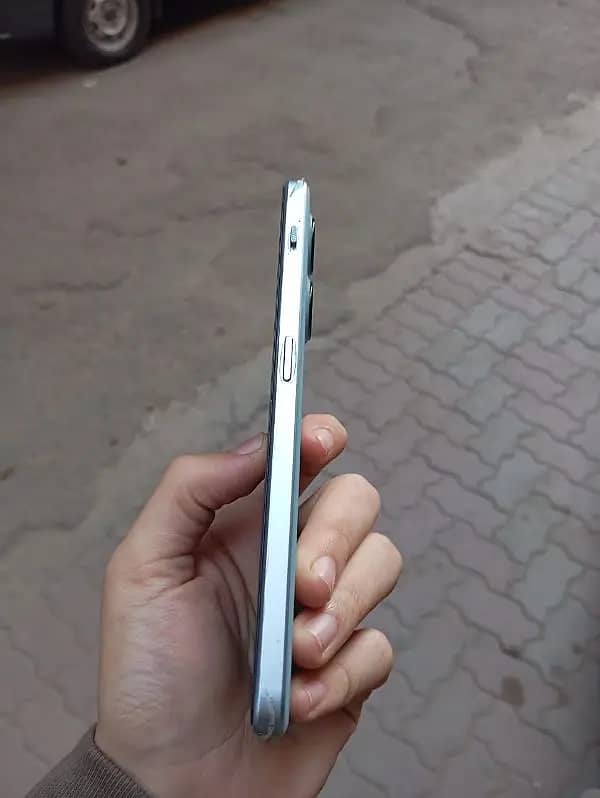 OnePlus Ace 2V official PTA 2