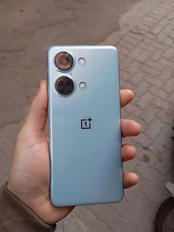 OnePlus Ace 2V official PTA 5