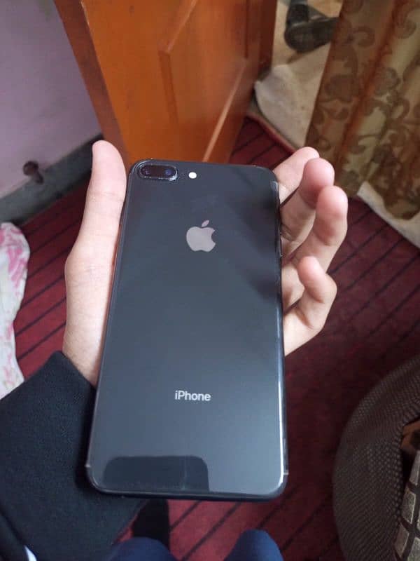 iPhone 8+ non pta 64gb all ok fresh peice battery original 0