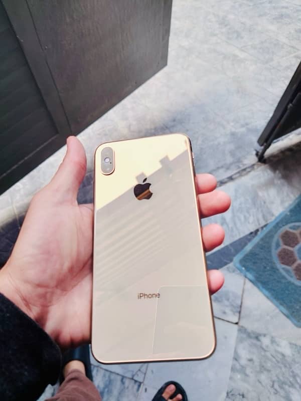 iphone xsmax 256gb pta approved 0