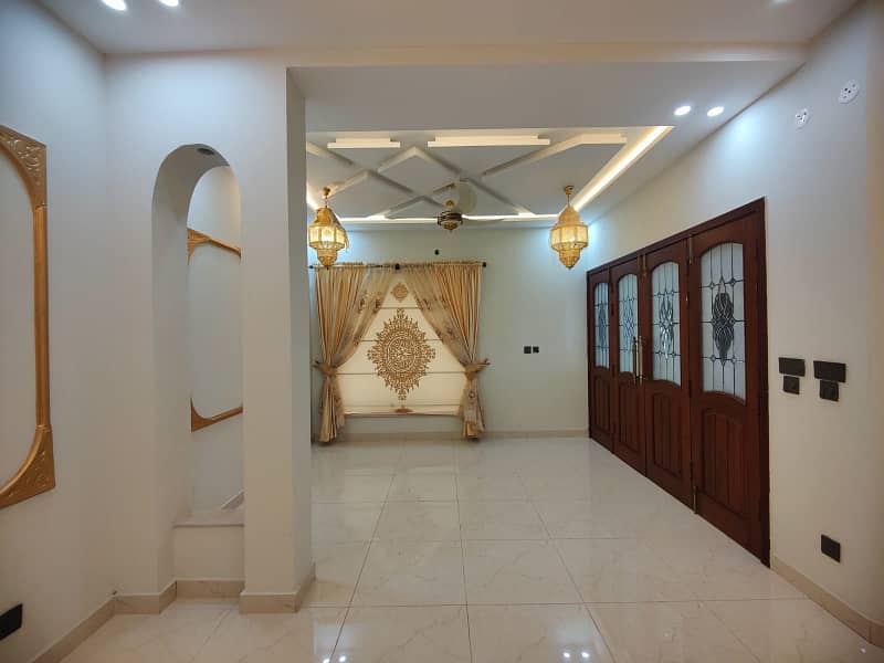 10 marla house for rent sector A bahria enclave islamabad 2