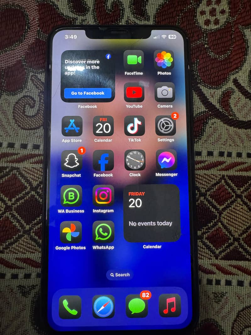 Apple iPhone 11 Pro Max 2