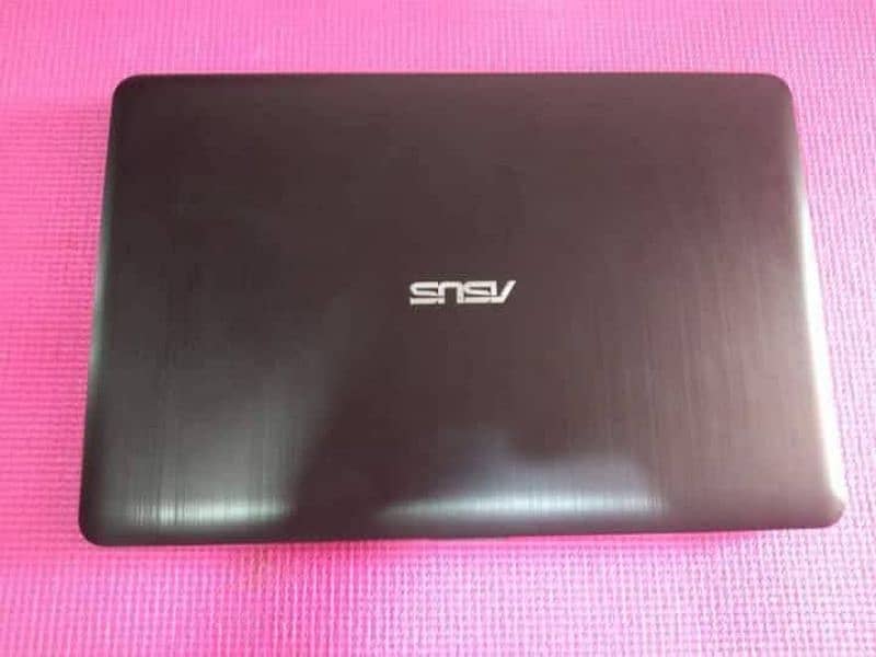 ASUS X540UBR 3