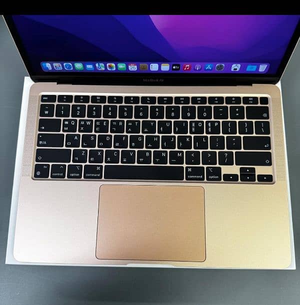 Macbook air M1 2020 1