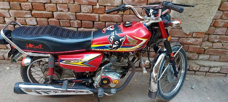 bohat ache bike arjnt sell 0