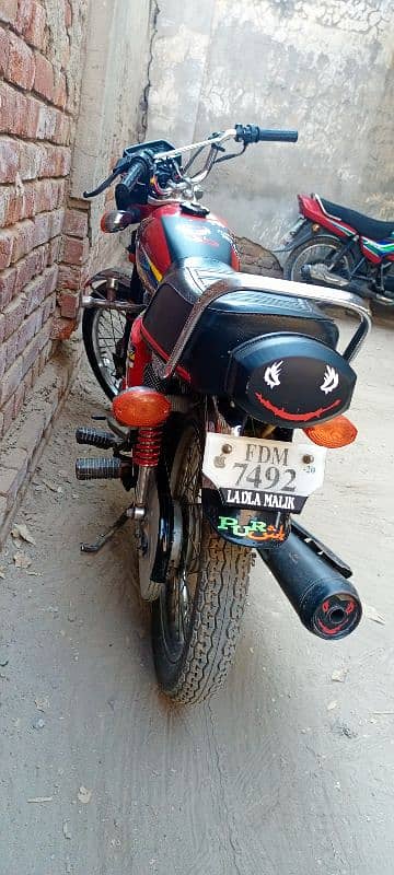 bohat ache bike arjnt sell 1