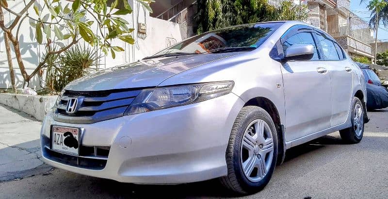 Honda City IVTEC 2013 almost original 3