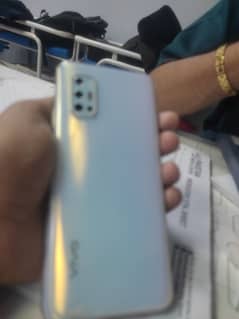 vivo v17