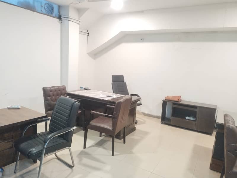 4 Marla Basment Office For Rent In DHA Phase 1,Block K, Lahore. 1