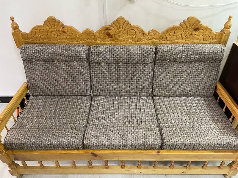 Pine wood sofa set 4