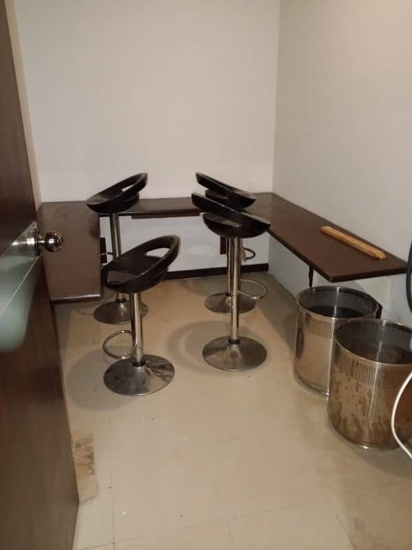 Gulberg Furnished Office MM Alam Road 3