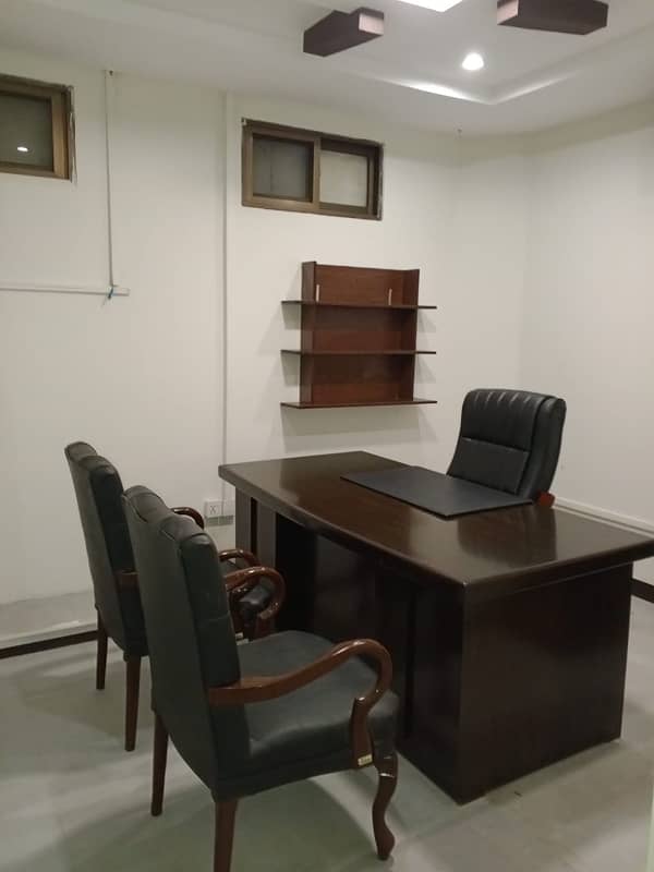 Gulberg Furnished Office MM Alam Road 5