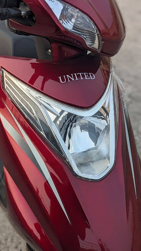 UNITED SCOOTY 100cc 9