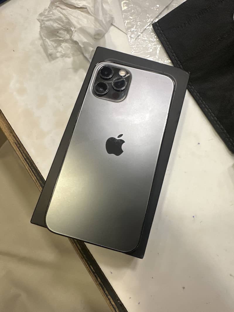 Apple iPhone 12 Pro 1