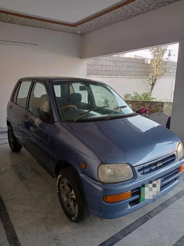 Daihatsu Cuore 2002 1