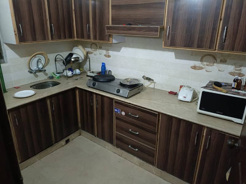 5 Marla 1st Floor Available For Rent (Islam Nagar) 0