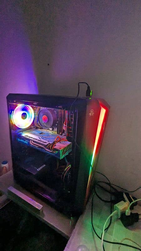 Gaming Pc with 40 inch LED 1