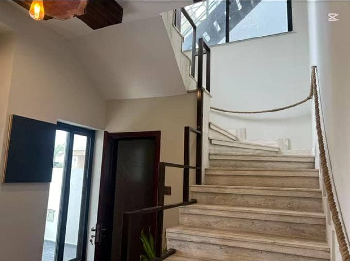 10 Marla Beautiful House Available On Prime Location For Sale In C Block Citi Housing Sialkot 3