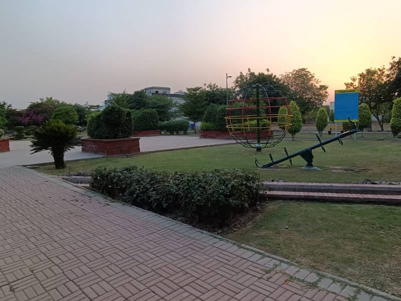 3-Marla On Ground Possession Paid Plot Available Fore Sale In New Lahore City Phase-4 15