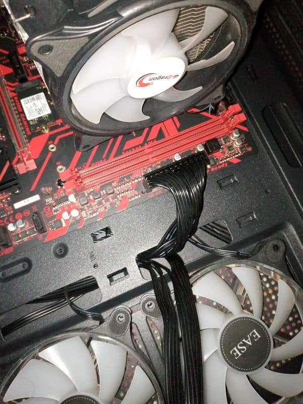 Gigabyte B450M GAMING 5