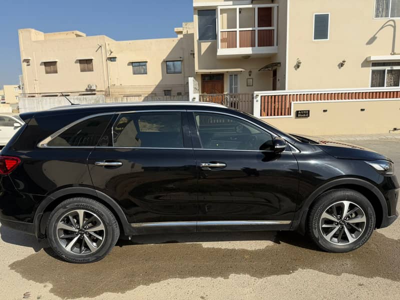 KIA Sorento 2.4 FWD 2024 Model for sale 4